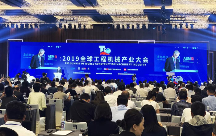 双喜临门！星空手机站·官方版在线囊括两项工程机械行业大奖