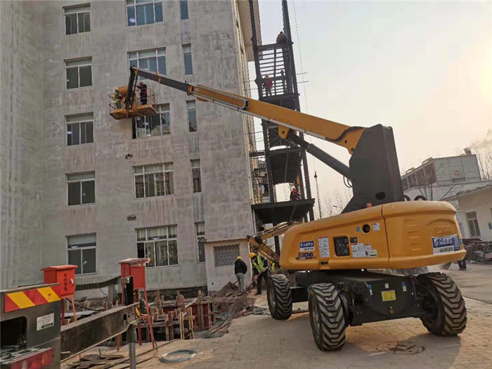 第一时间！服务在线遥控指挥设备转场 星空手机站·官方版在线无偿向邢台隔离点项目支援设备-3.jpg